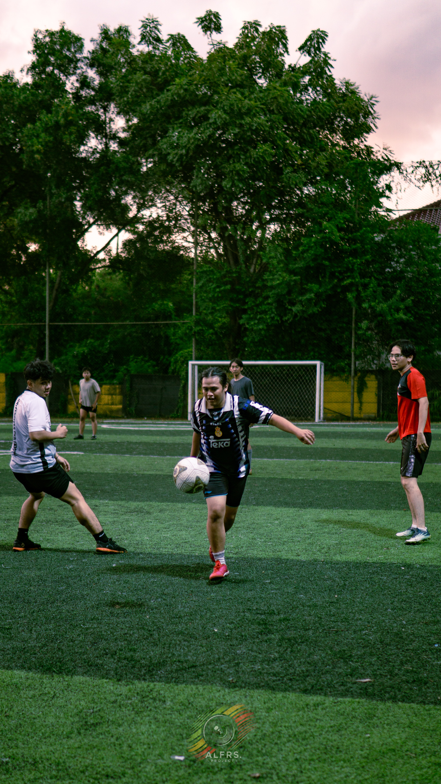 Mini Soccer Action Match v-38
